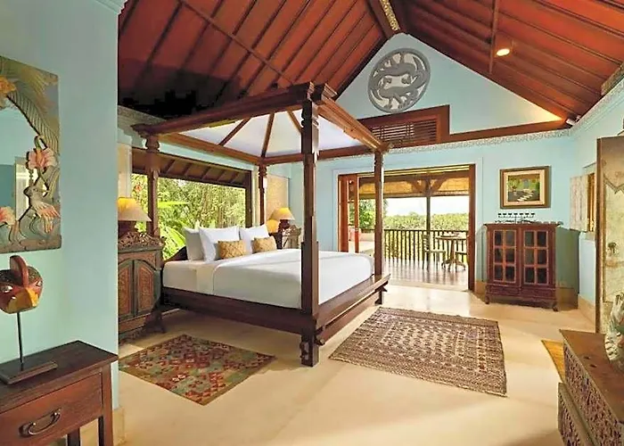 Natural View 3 Bedroom Private Pool Villa *